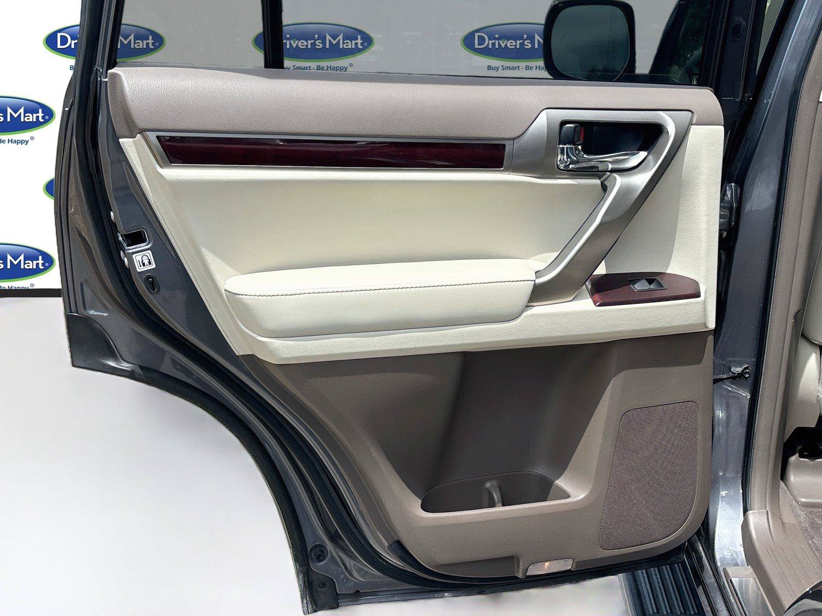 Used 2019 Lexus GX 460 Premium w/ Premium Package AWD/4WD image 21