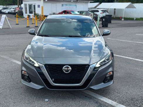 Used 2019 Nissan Altima 2.5 SL FWD image 3