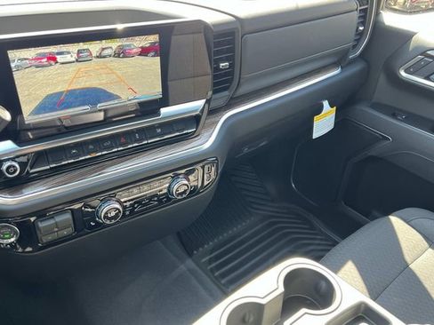 New 2026 GMC Sierra 1500 Elevation image 30