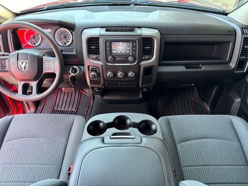 Used 2021 RAM 1500 Express RWD image 16
