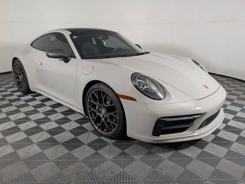 Certified 2023 Porsche 911 Carrera RWD image 9