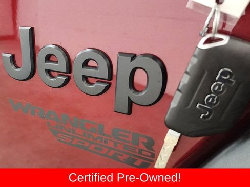 Certified 2021 Jeep Wrangler Unlimited Sport AWD/4WD image 31