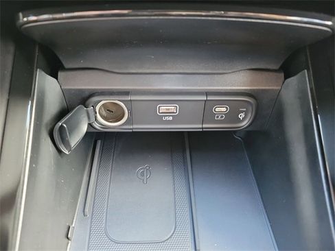 New 2025 Kia Telluride S image 36