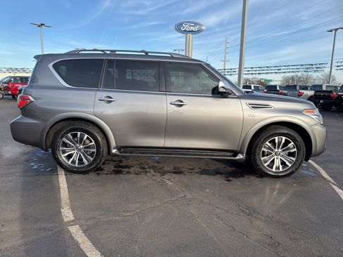 Used 2020 Nissan Armada SL w/ Premium Package image 4