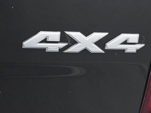 Used 2017 RAM 2500 Tradesman w/ Chrome Appearance Group image 14