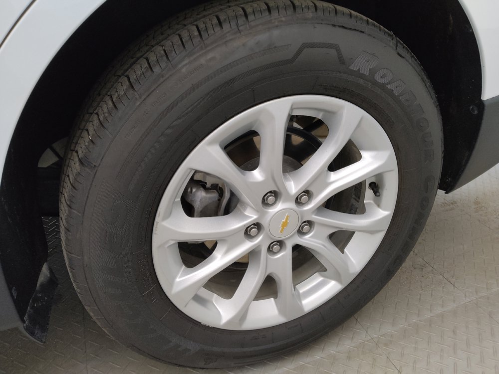 Used 2019 Chevrolet Equinox LT FWD image 31