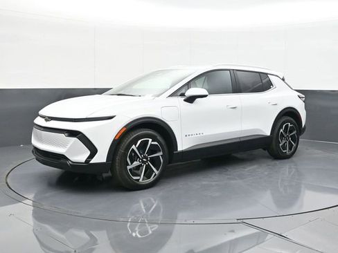 New 2026 Chevrolet Equinox EV LT FWD image 5