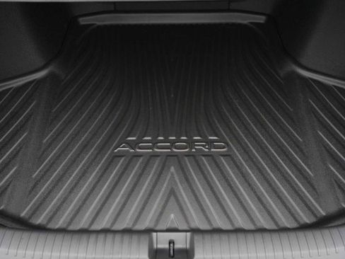 Used 2025 Honda Accord Touring image 27