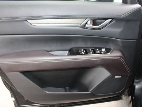 Used 2024 MAZDA CX-5 Signature AWD/4WD image 19