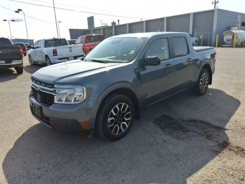 Used 2024 Ford Maverick Lariat AWD/4WD image 4