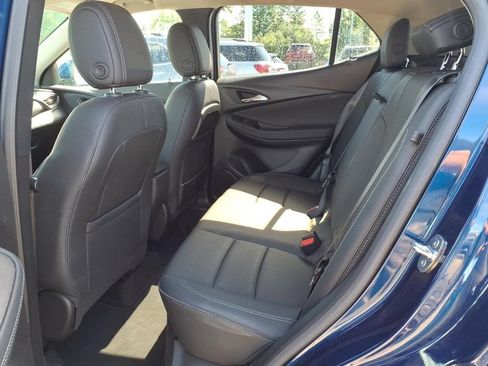 Used 2023 Buick Encore GX Essence w/ Experience Buick Package FWD image 9