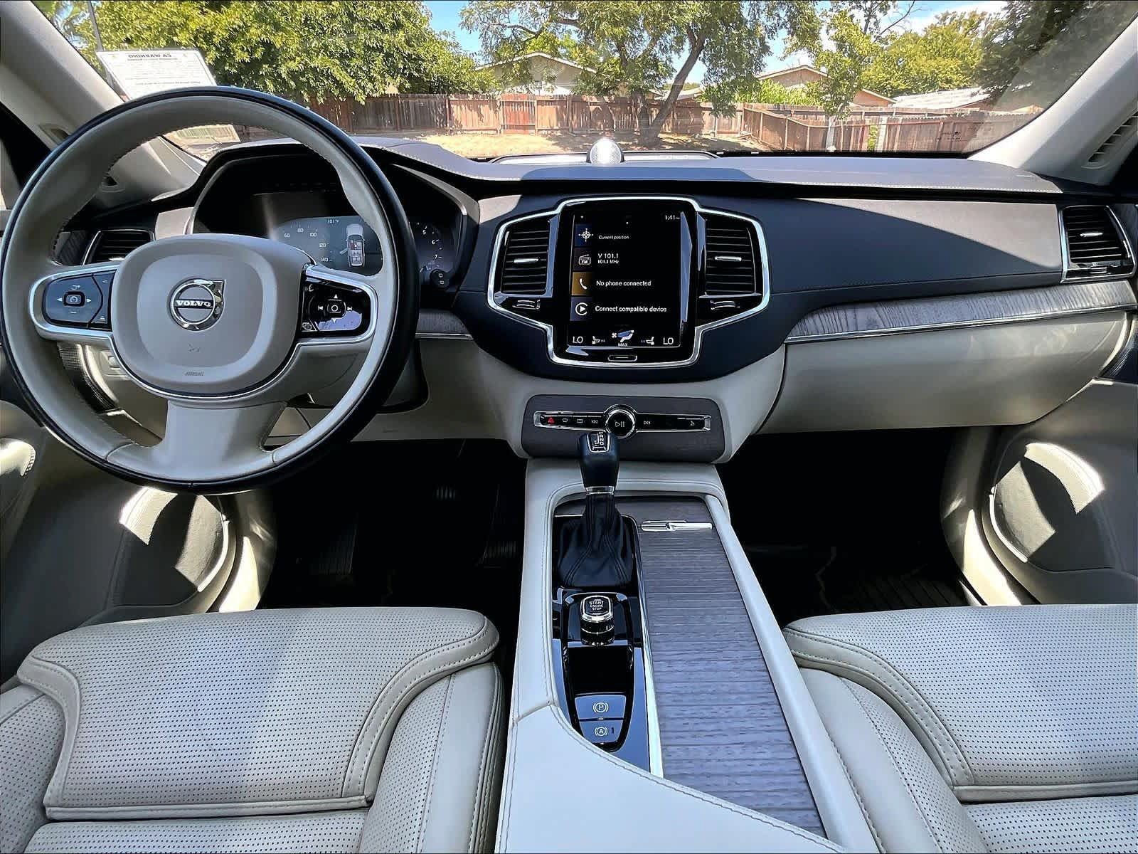 Used 2022 Volvo XC90 T6 Inscription w/ Advanced Package AWD/4WD image 18