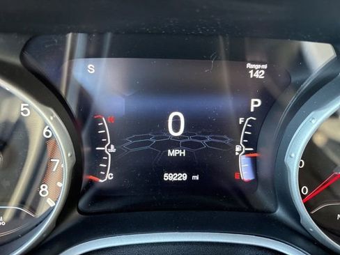 Used 2020 Jeep Compass Limited image 3