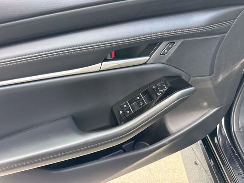 Certified 2025 MAZDA MAZDA3 s image 20