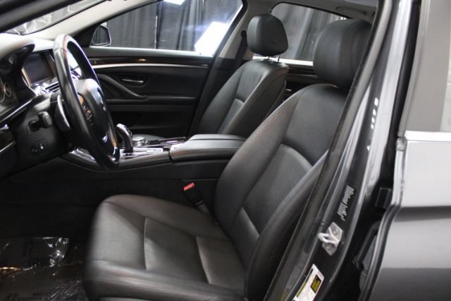 Used 2016 BMW 528i xDrive Sedan AWD/4WD image 13