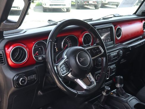 Used 2020 Jeep Wrangler Unlimited Rubicon AWD/4WD image 18