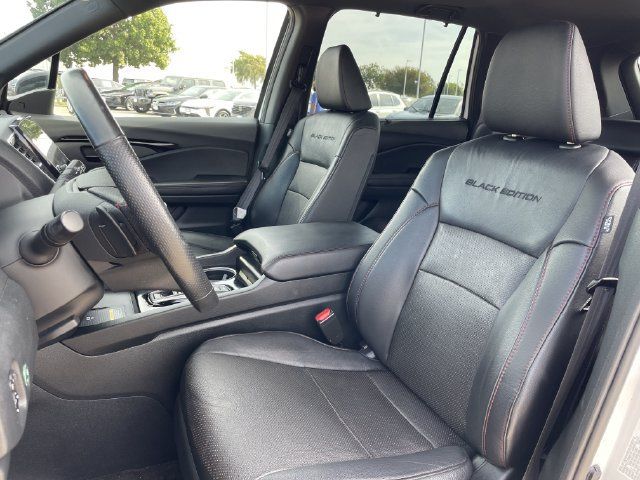 Used 2024 Honda Passport Black Edition image 25