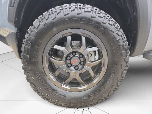 Used 2023 Nissan Frontier Pro-X w/ Pro Convenience Package RWD image 31
