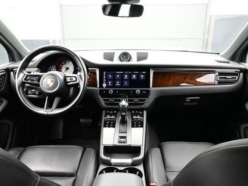 Certified 2023 Porsche Macan S AWD/4WD image 20