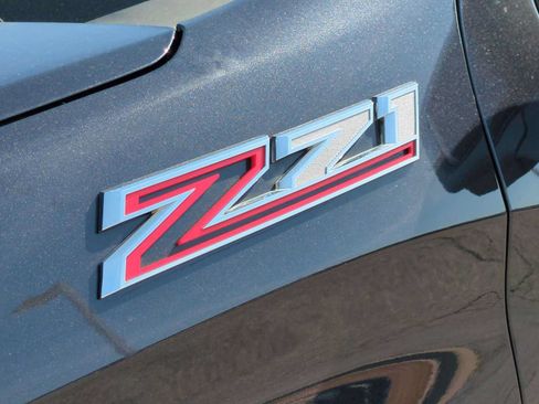 Used 2023 Chevrolet Silverado 1500 LTZ AWD/4WD image 32