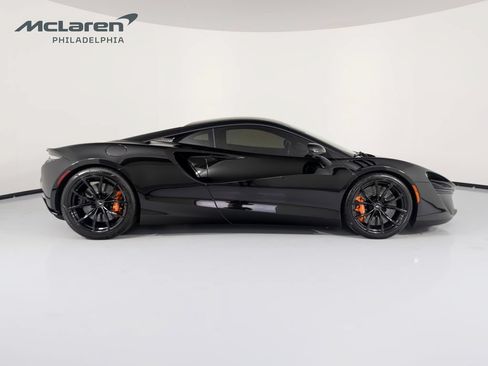 Used 2023 McLaren Artura RWD image 6