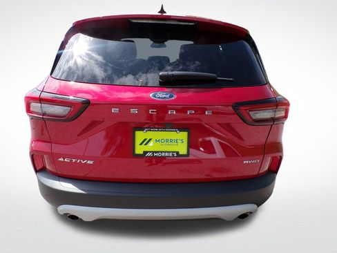 Used 2023 Ford Escape Active w/ Tech Pack #1 AWD/4WD image 5