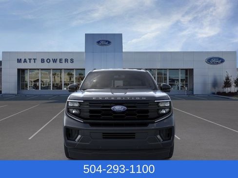 New 2026 Ford Expedition Active RWD image 8