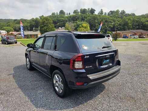 Used 2015 Jeep Compass High Altitude AWD/4WD image 6