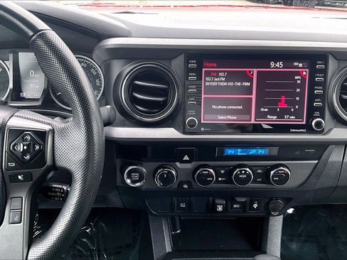 Used 2023 Toyota Tacoma TRD Off-Road image 6