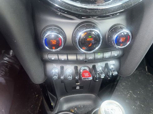 Used 2023 MINI Cooper S image 35