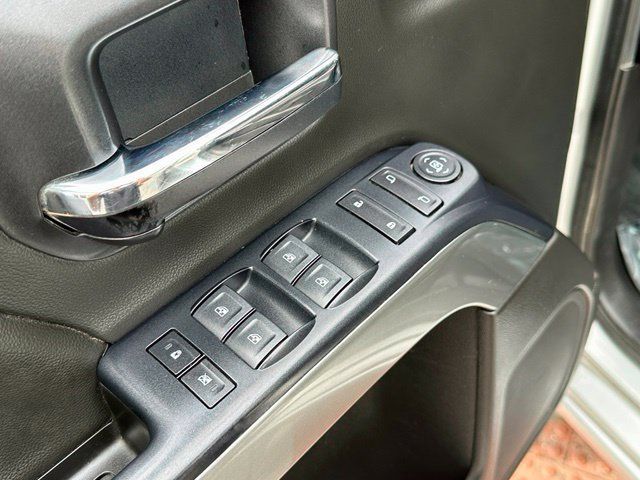 Used 2019 Chevrolet Silverado 2500 LT AWD/4WD image 12