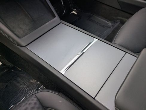 Used 2025 Tesla Model 3 Long Range RWD image 12