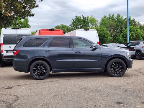 Used 2017 Dodge Durango R/T w/ Trailer Tow Group IV AWD/4WD image 2