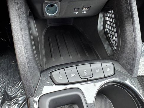 New 2026 Chevrolet TrailBlazer LS w/ LS Convenience Package FWD image 38