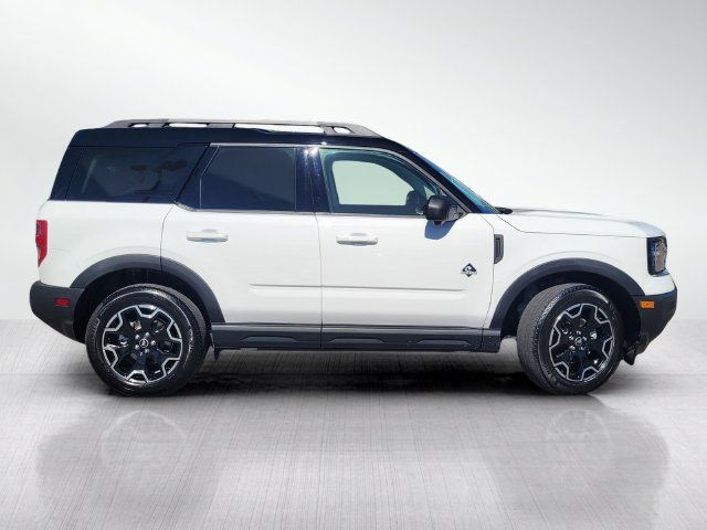 Certified 2025 Ford Bronco Sport Outer Banks w/ Outer Banks Tech Package+ AWD/4WD image 3