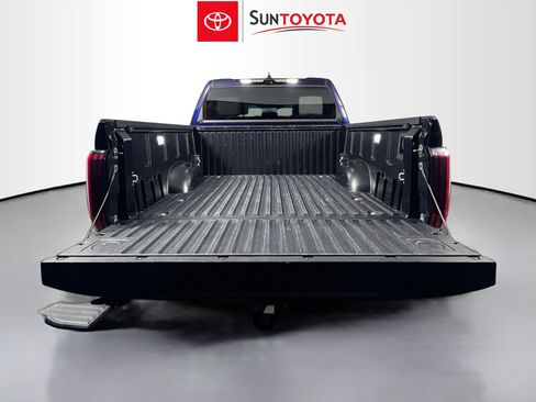 Used 2023 Toyota Tundra Capstone AWD/4WD image 34