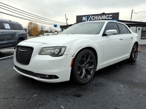 Used 2022 Chrysler 300 S image 7