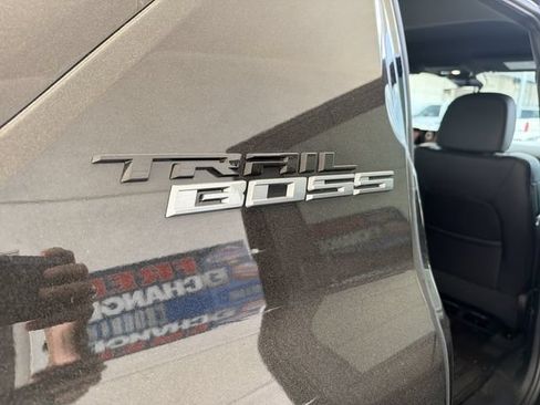 Used 2026 Chevrolet Silverado EV Trail Boss w/ Premium Package AWD/4WD image 6