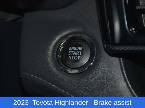 Used 2023 Toyota Highlander XSE image 14