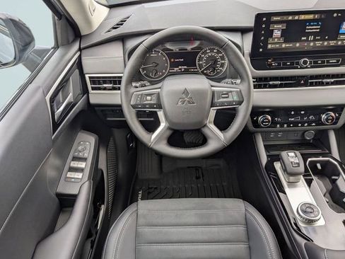 New 2026 Mitsubishi Outlander Trail Edition image 15