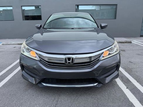 Used 2017 Honda Accord LX image 5