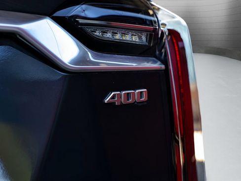 Used 2022 Cadillac XT6 Sport AWD/4WD image 17