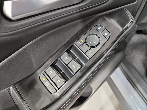 New 2026 Nissan Rogue SV AWD/4WD image 10