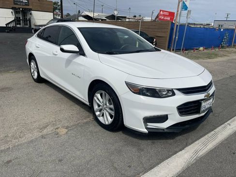Used 2018 Chevrolet Malibu LT FWD image 7