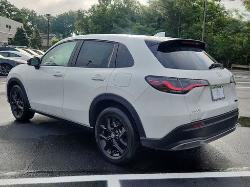 Certified 2024 Honda HR-V Sport image 4