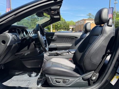 Used 2023 Ford Mustang Premium RWD image 25