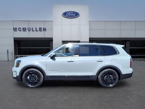Used 2025 Kia Telluride SX Prestige X-Line AWD/4WD image 2