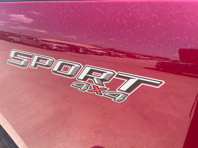 Used 2024 Ford F250 Lariat w/ Sport Appearance Package AWD/4WD image 9