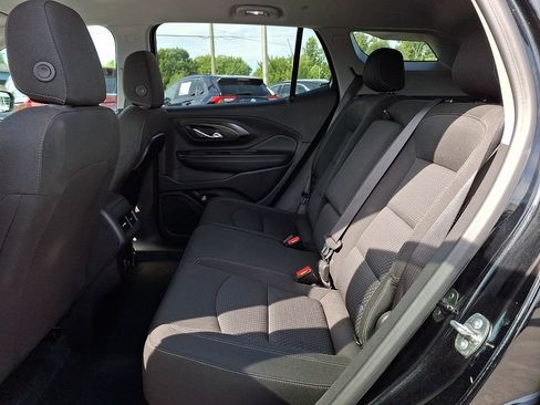 Used 2024 GMC Terrain SLE AWD/4WD image 10