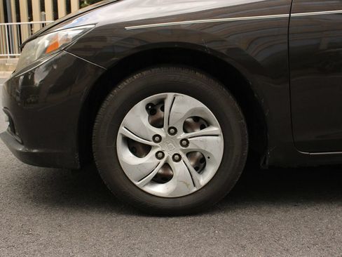 Used 2014 Honda Civic LX image 11